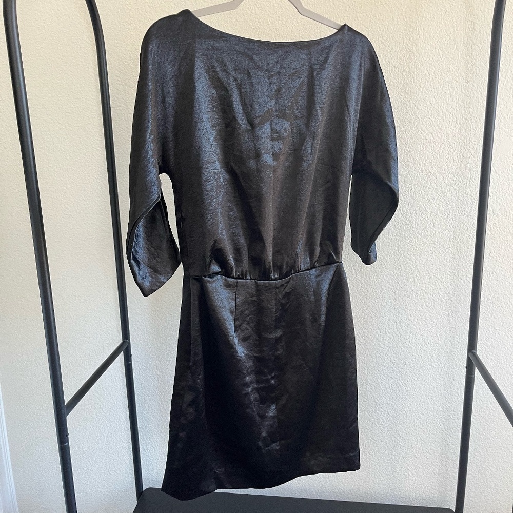 BANANA REPUBLIC | Luxury Evening Boatneck Satin Sheen Mini Dress Black | Size 2 - Picture 4 of 8